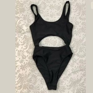 LF 1Z45 Black Cutout Bathing Suit Black High Thigh